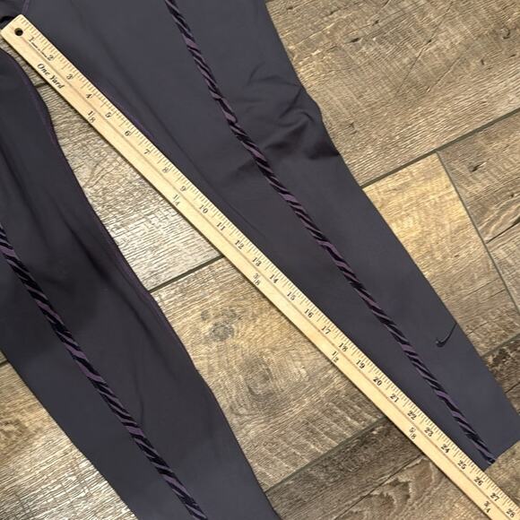 NWOT Nike One Luxe Icon Clash Tight Size L - Picture 4 of 8